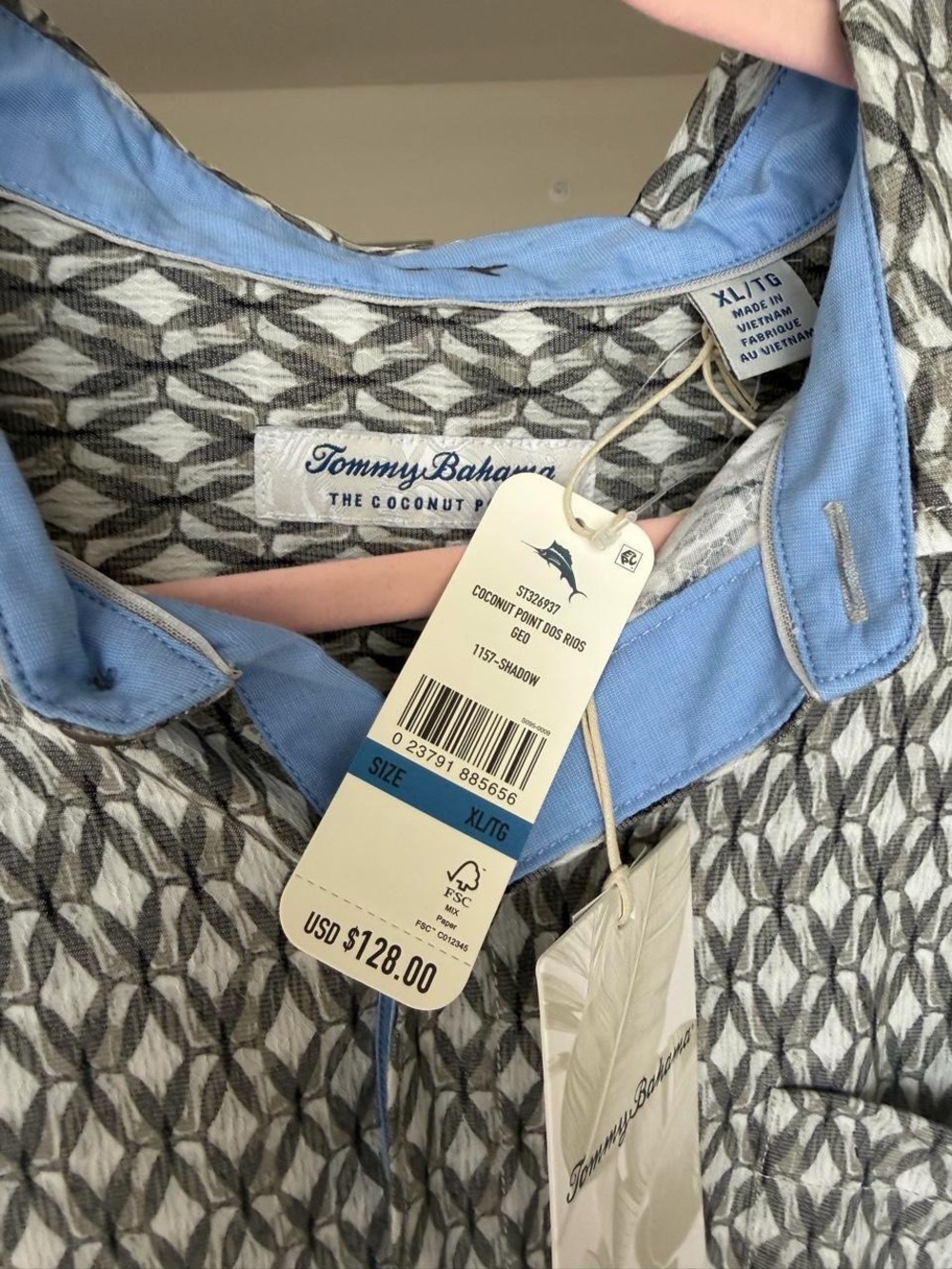 Tommy Bahama mens white and gray geometric patterned button-up shirt size XL NWT